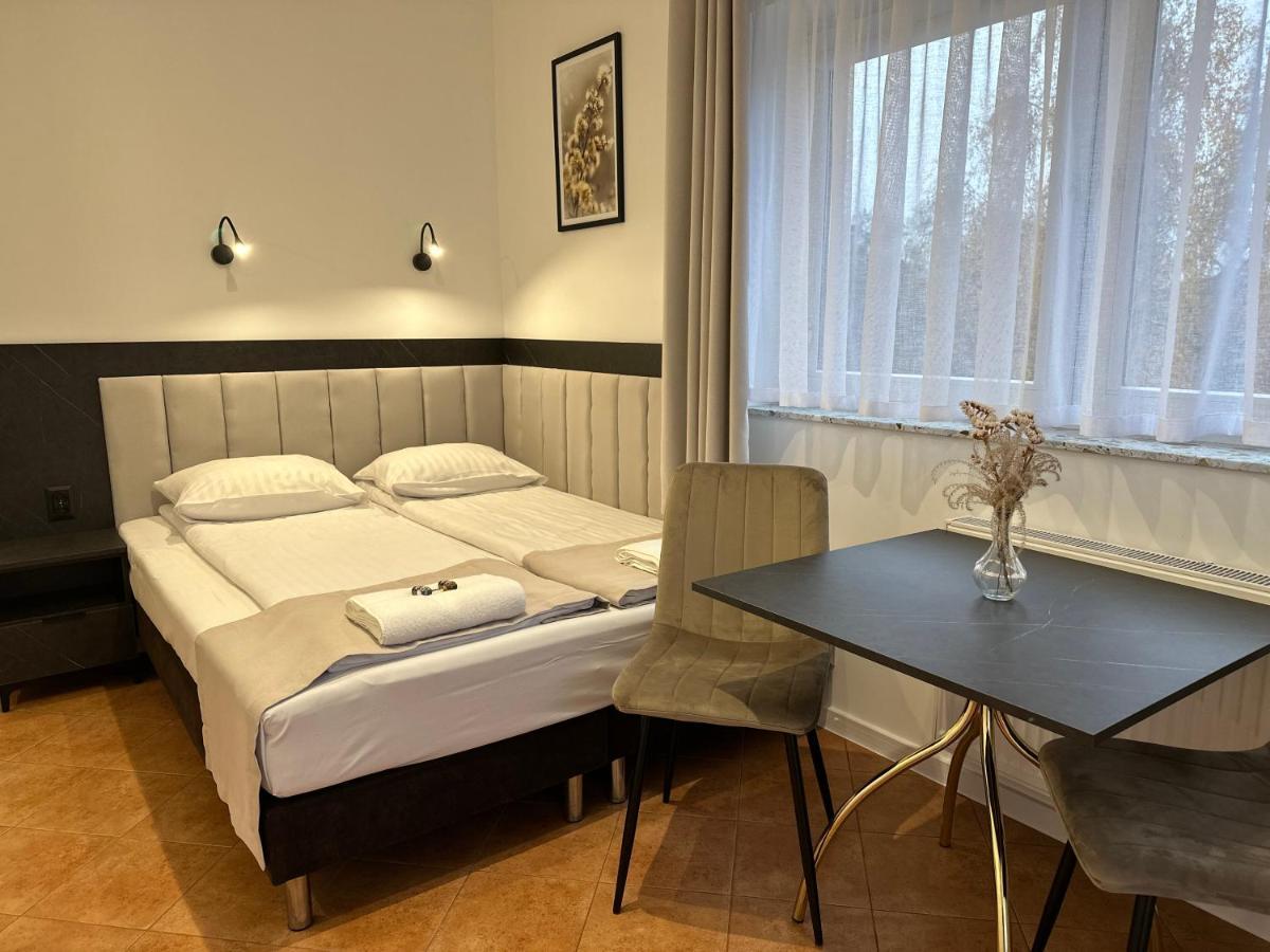 Pensjonat Nad Jeziorem Powidz  Exteriér fotografie