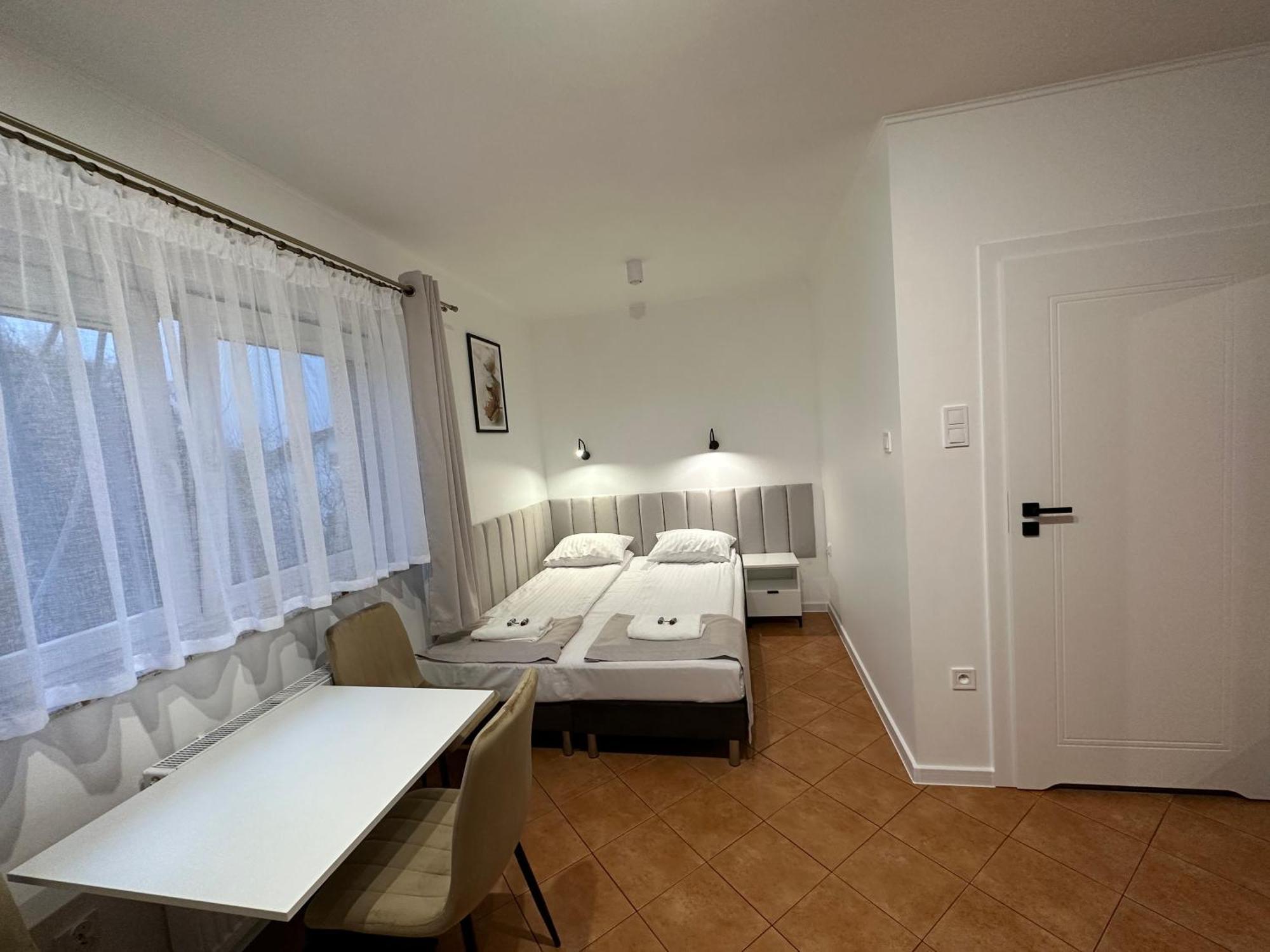 Pensjonat Nad Jeziorem Powidz  Exteriér fotografie